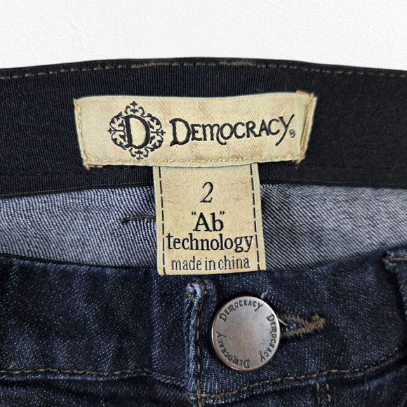 Democracy Dark Wash "Ab"solution Mid Rise Slimming Classic Skinny Jeans Size 2 - Picture 4 of 8